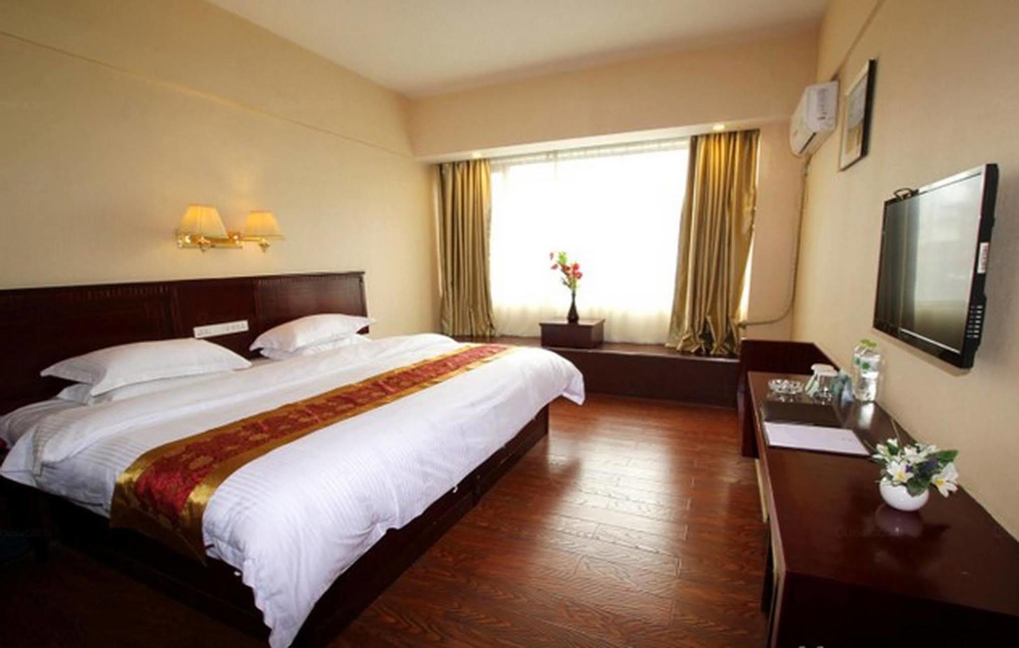 Greentree Inn Guangxi Guilin Lingui Jinshan Square Jinshui Road Express Hotel Exterior photo